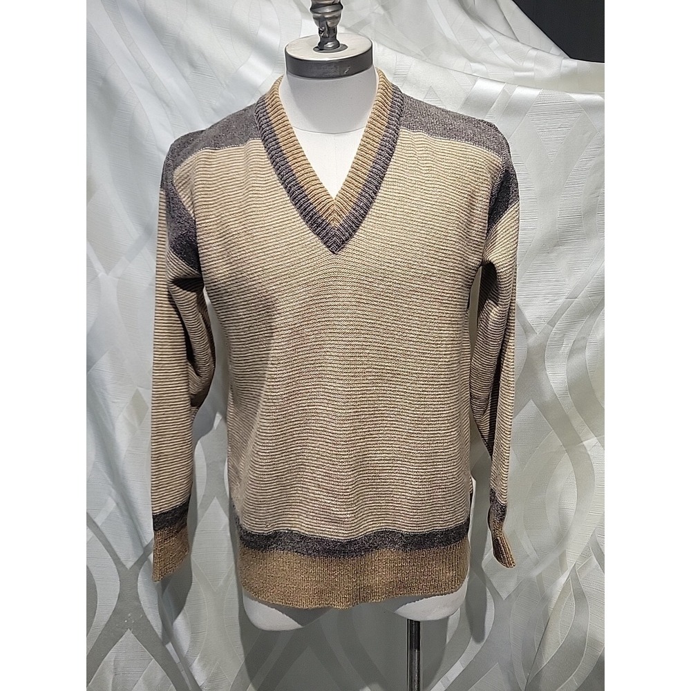 Pendleton Vintage 60s Tan Minimalist 100% Shetland Wool V Neck Riding Sweater
